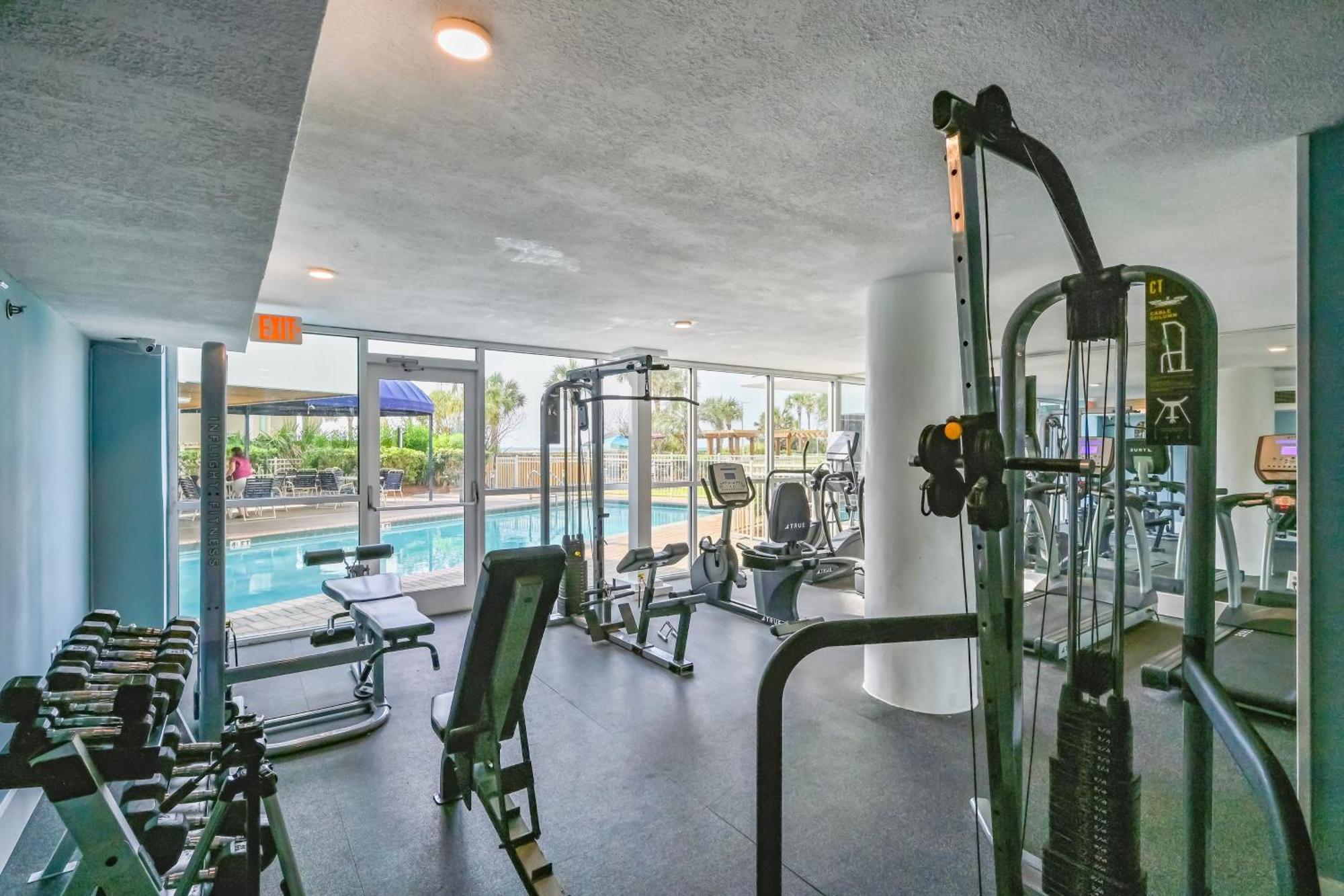 Pelican Beach Resort III Destin Room photo